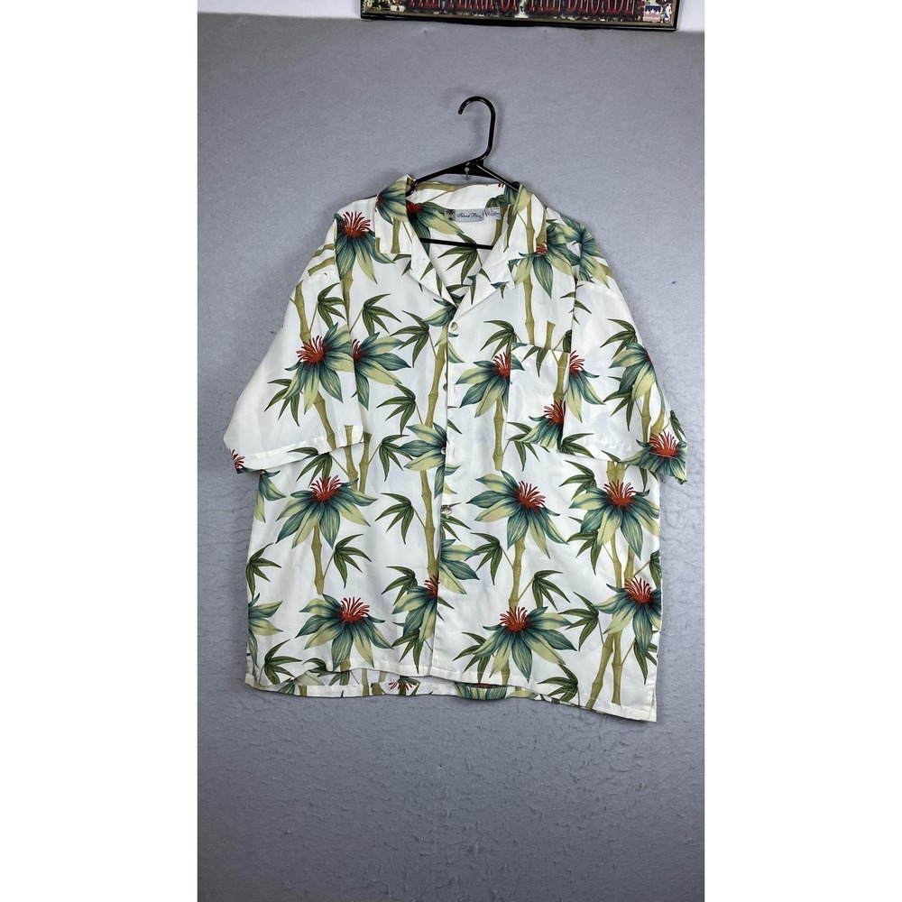 Island Blue Shirt Mens XL Multicolor Floral Hawaiian Short Sleeve Button Front